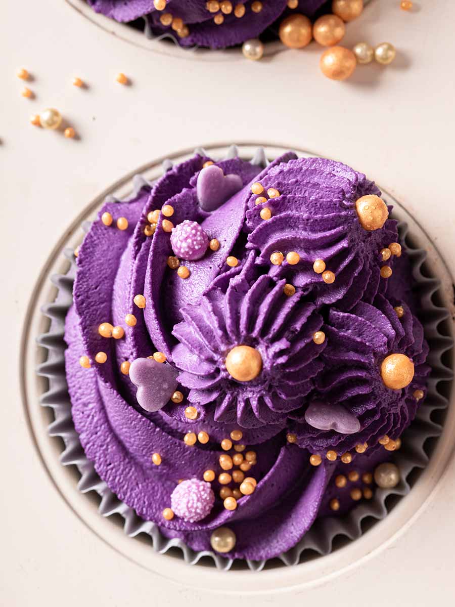 Ube Latte: alles über das trendige violette Getrank, seine Vorteile und einfache Rezepte